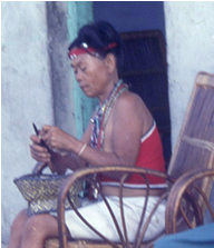 manmama — chewing betel nuts